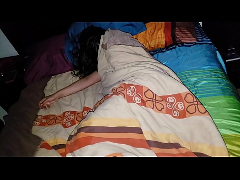 ❤️ Stepson ap reprimande jenn bèlmè li pandan l ap dòmi. ❤️❌ Videyo fuck nan ht.sexafinkarasskaz.ru